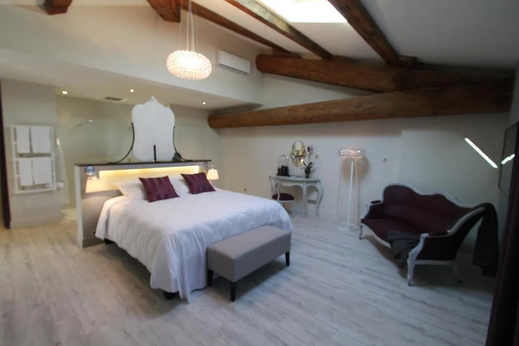 Le Vieux Four Hotel Mouries