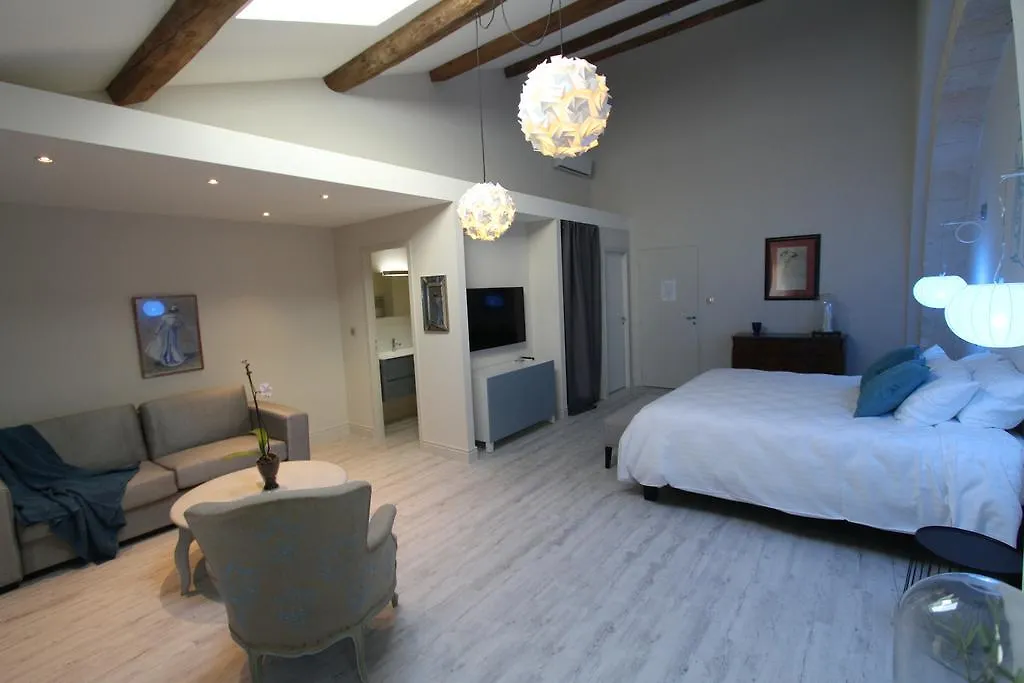 Le Vieux Four Hotel Mouries