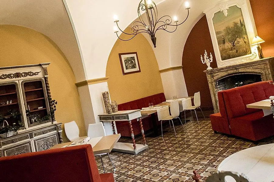 Le Vieux Four Hotel Mouries Guest house