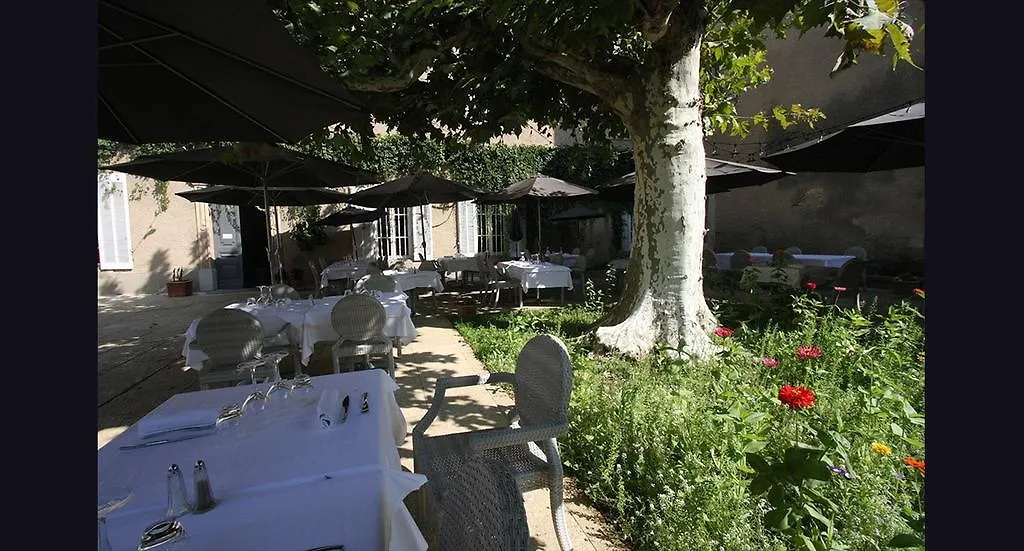 Le Vieux Four Hotel Mouries 0*,