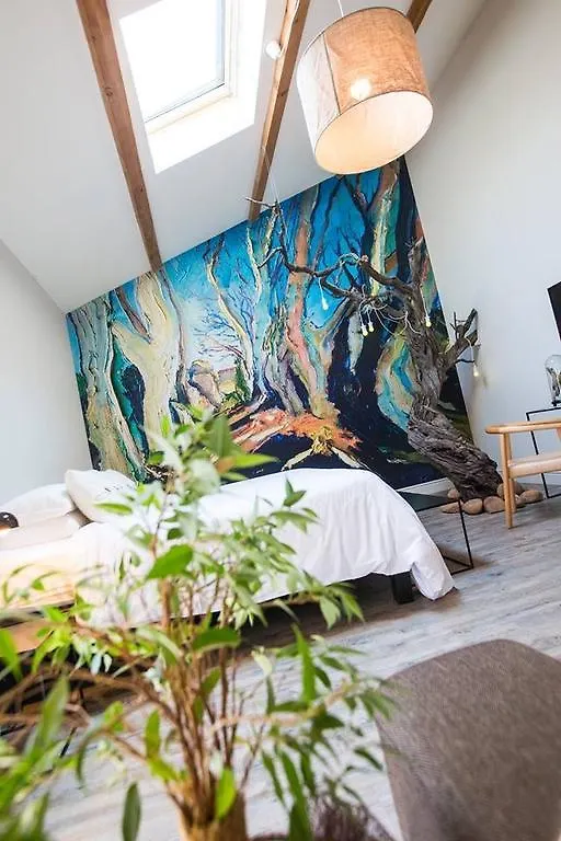 Le Vieux Four Hotel Mouries 0*,